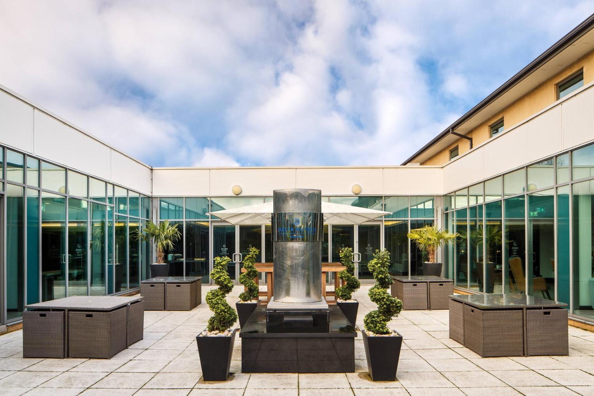 Delta Hotels By Marriott Nottingham Belfry Dış mekan fotoğraf